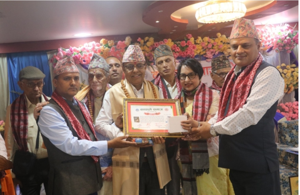 काफ्ले समाज झापाको अध्यक्षमा पुनः पत्रकार गोपाल काफ्ले निर्वाचित