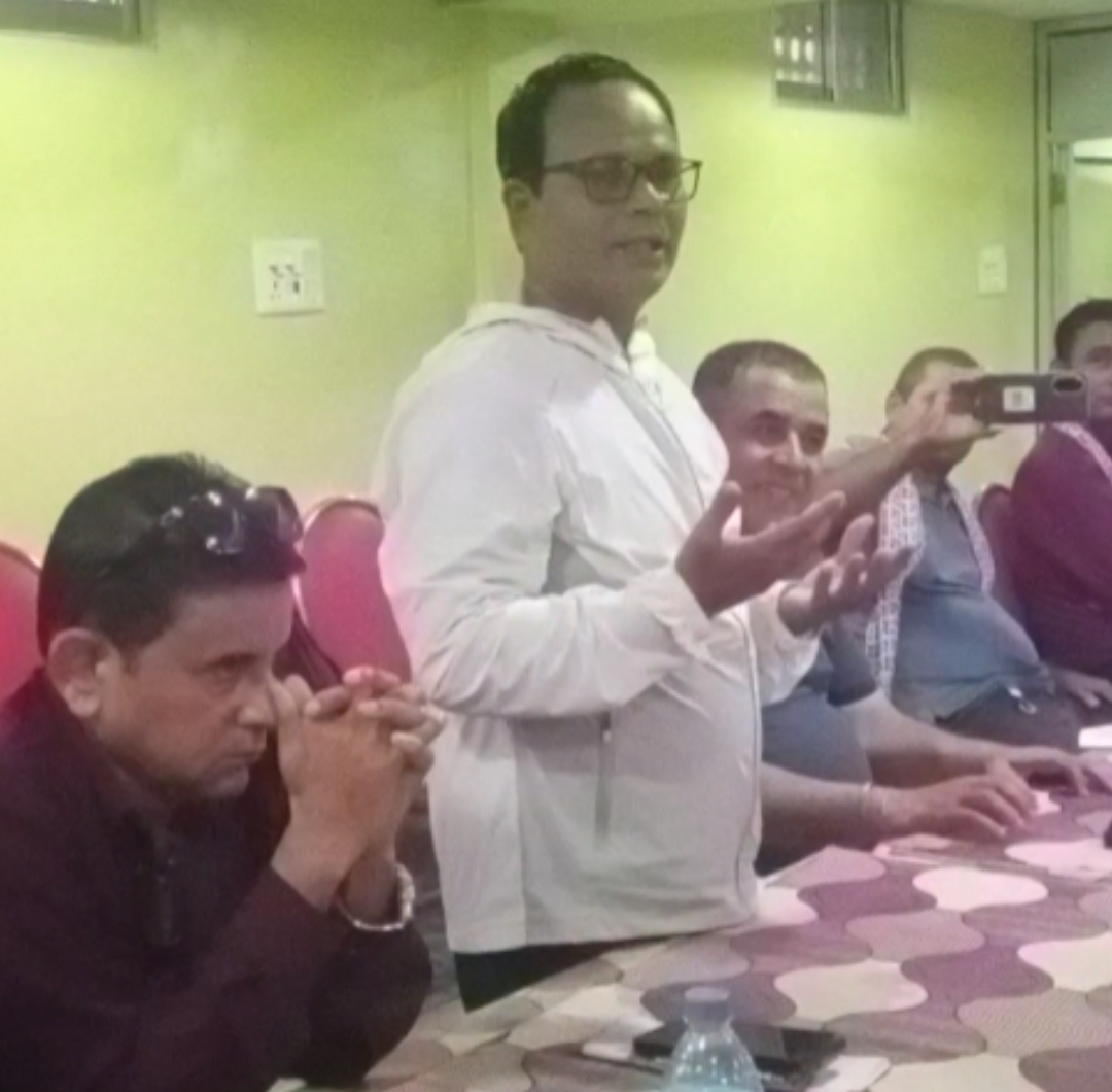 Screenshot_2025-11-07-20-44-11-542_com.miui.gallery-edit