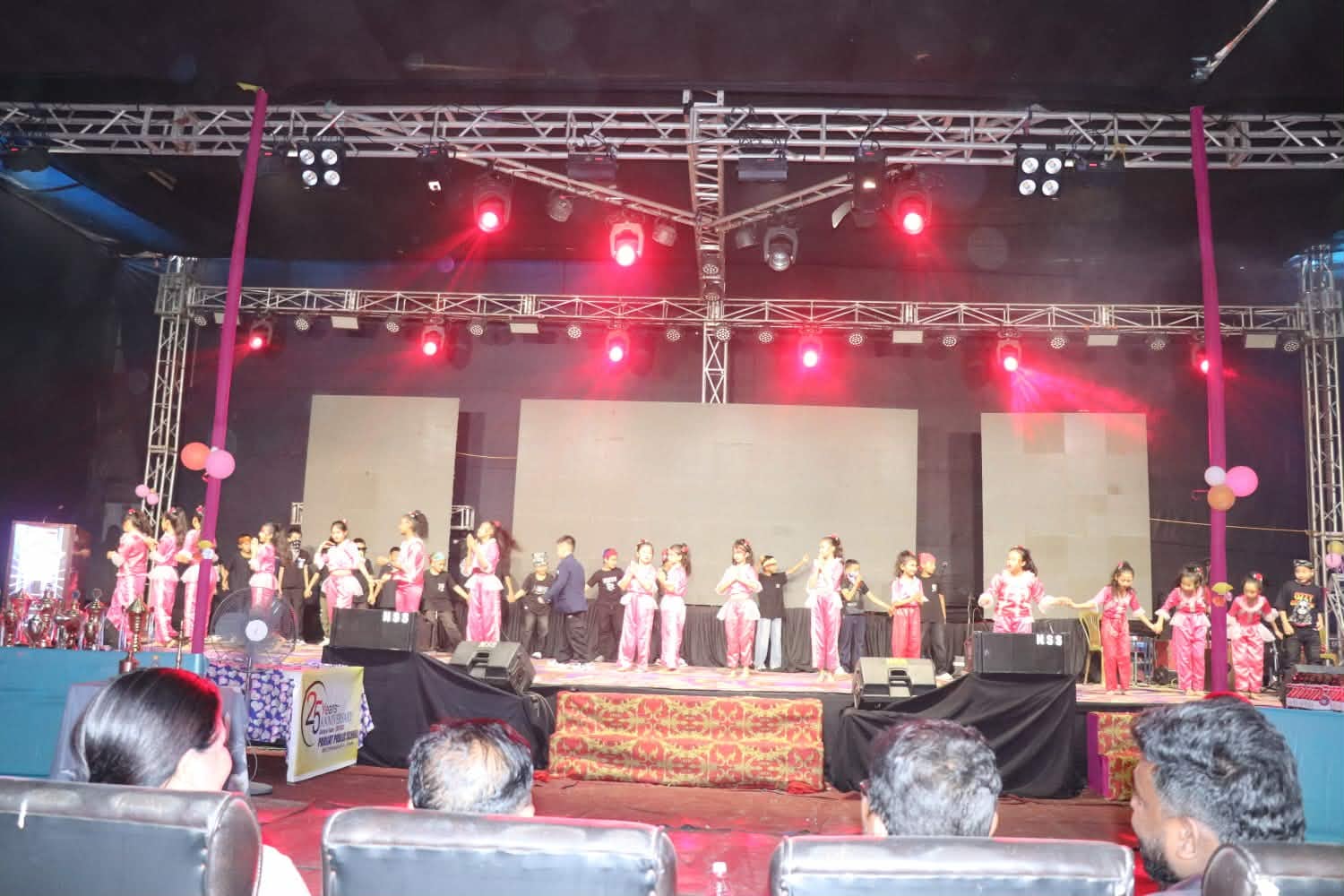 Messenger_creation_E7237560-3E29-4CC5-9C3F-B2E966C26228