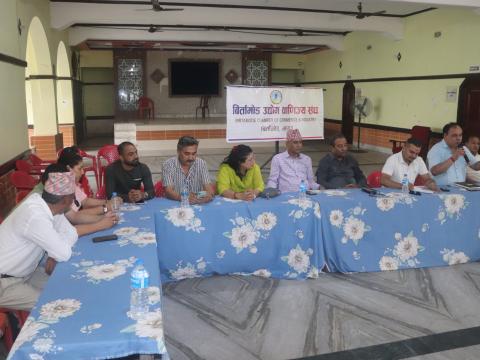 बिर्तामोडको बजार सातैदिन खुल्नुपर्नेमा जोड 