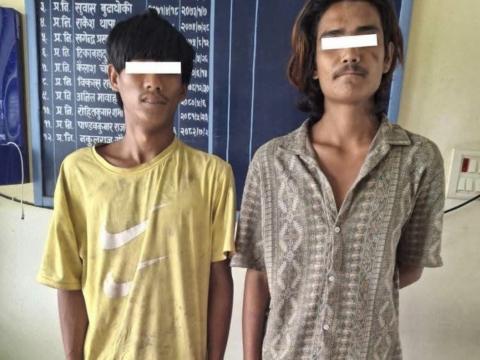 चोर्दै गरेको अवस्थामा बुद्धशान्तिबाट दुईजना पक्राउ 