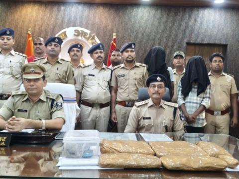 नेपालमा लागुऔषध भित्र्याउने दुई भारतीय नागरिकलाई भारत प्रहरीद्वारा पक्राउ 