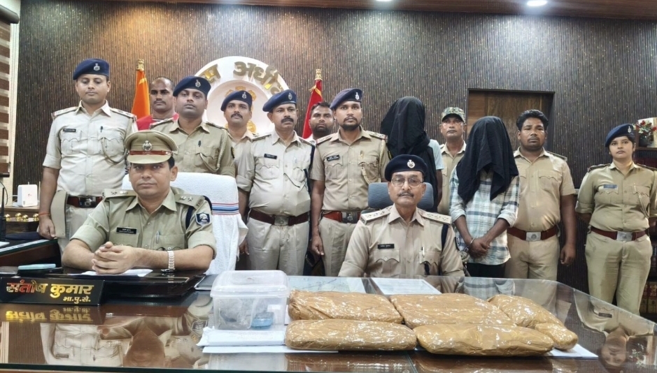 नेपालमा लागुऔषध भित्र्याउने दुई भारतीय नागरिकलाई भारत प्रहरीद्वारा पक्राउ 
